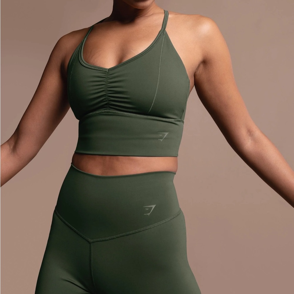 Gymshark Elevate Set Moss Olive Small